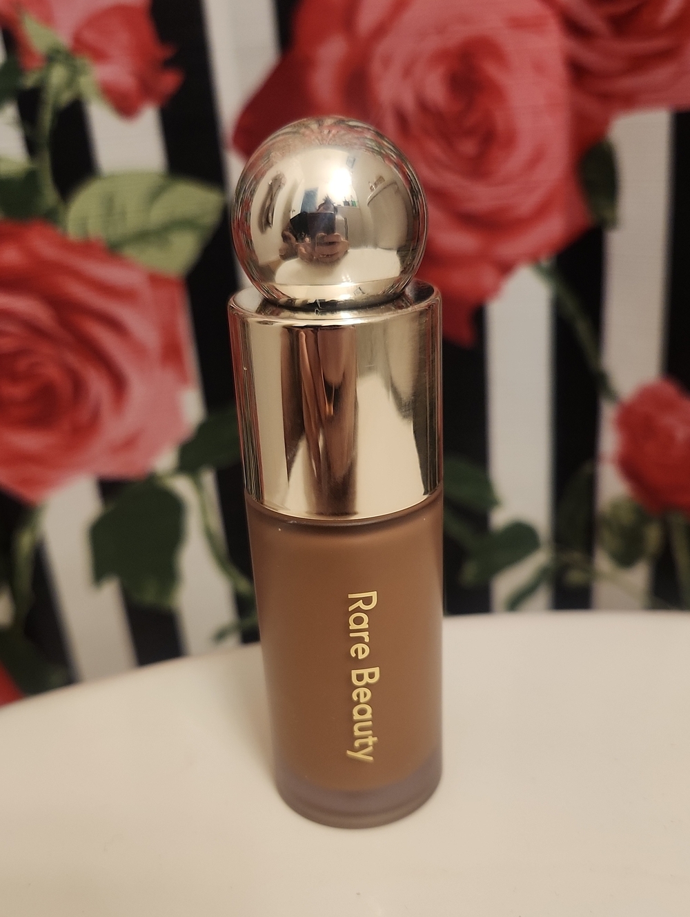 Rare Beauty Liquid Contour in Solace